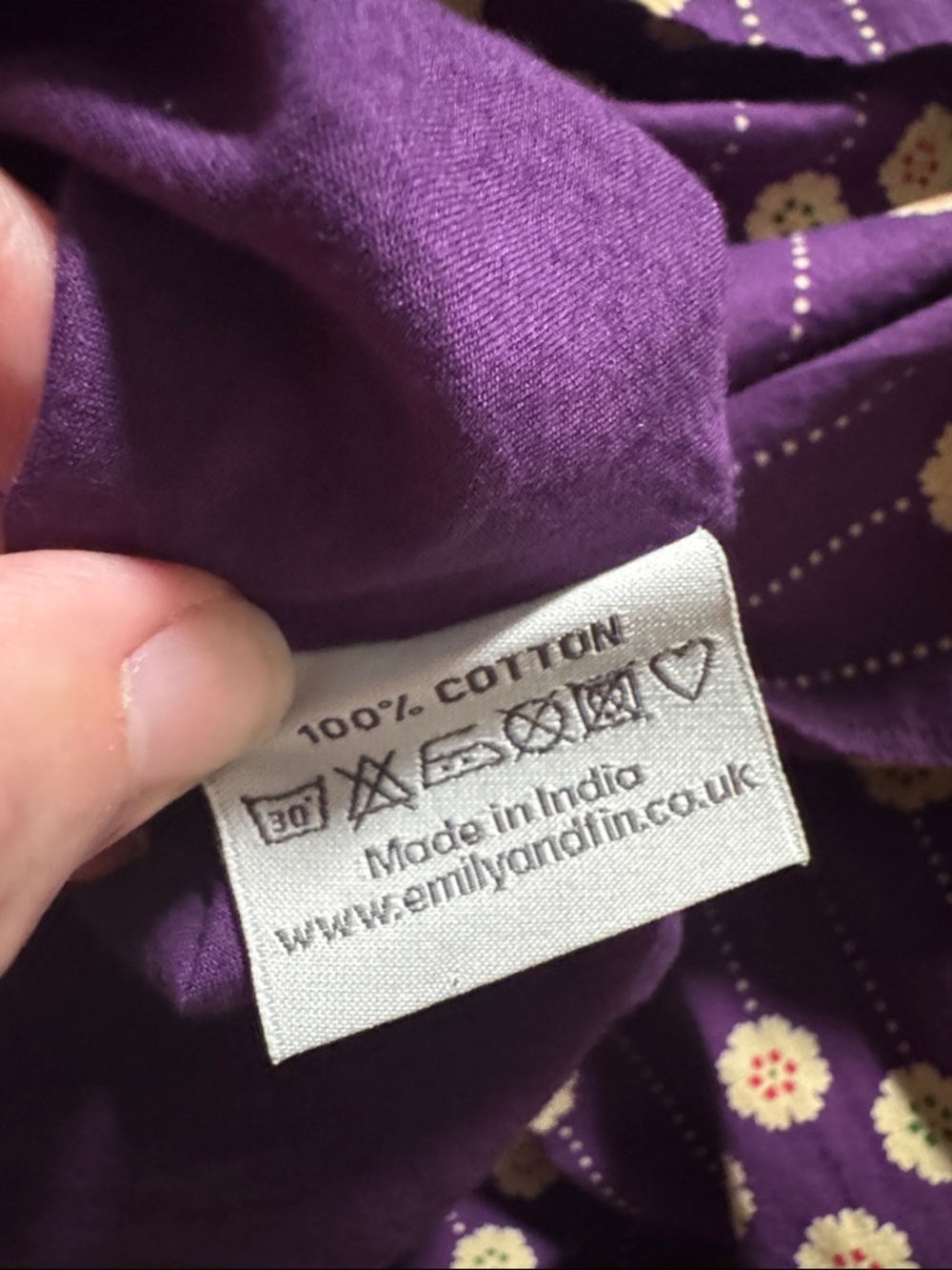 Sleeveless Purple Floral Midi Dress with Yellow Daisy Pattern - Picture 11 of 13